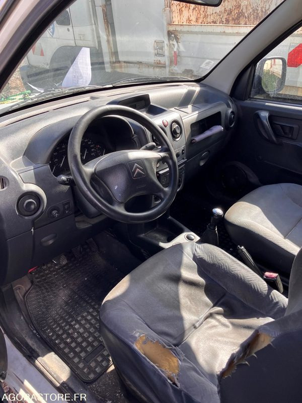 BERLINGO FRIGO / NON ROULANT - فان المدمجة: صورة 3 BERLINGO FRIGO / NON ROULANT - فان المدمجة: صورة 3