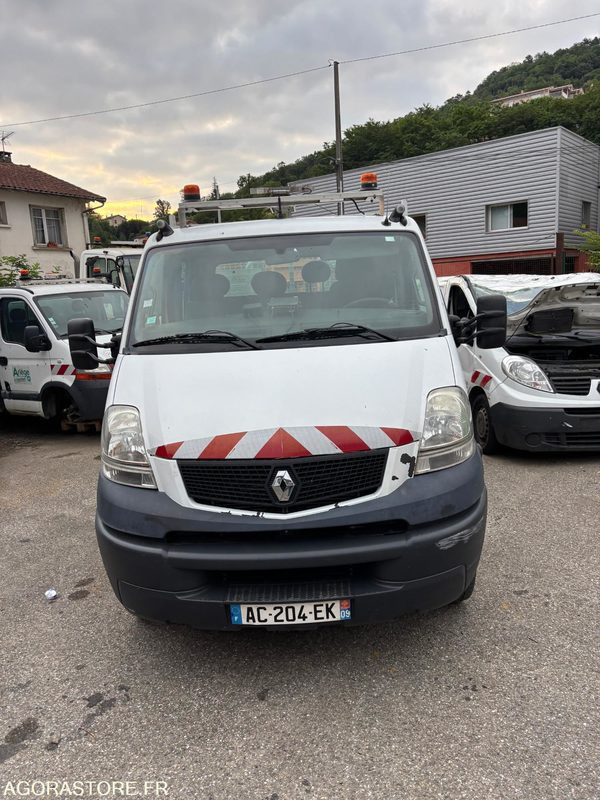 CAC99-09 RENAULT MASCOTT DC TB - 2009 - شاحنة: صورة 3 CAC99-09 RENAULT MASCOTT DC TB - 2009 - شاحنة: صورة 3