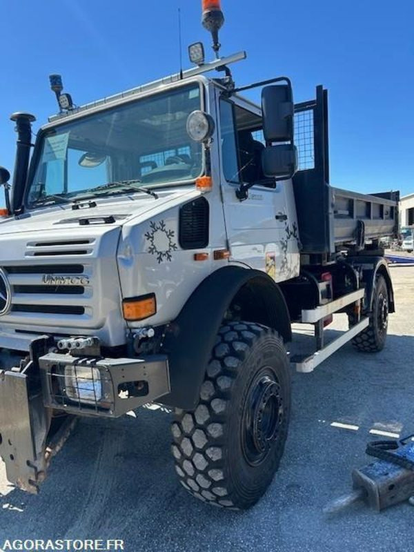 شاحنة CAMION 4X4 MERCEDES UNIMOG U5000 2009 62289 KM 4667 HEURES: صورة 8 شاحنة CAMION 4X4 MERCEDES UNIMOG U5000 2009 62289 KM 4667 HEURES: صورة 8