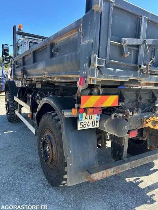 CAMION 4X4 MERCEDES UNIMOG U5000 2009 62289 KM 4667 HEURES - شاحنة: صورة 4 CAMION 4X4 MERCEDES UNIMOG U5000 2009 62289 KM 4667 HEURES - شاحنة: صورة 4