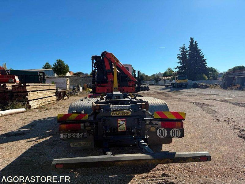 CAMION POLYBENNE GRUE IVECO MOTEUR HS - 390000km - 2014 - شاحنة ذات خطاف: صورة 4 CAMION POLYBENNE GRUE IVECO MOTEUR HS - 390000km - 2014 - شاحنة ذات خطاف: صورة 4