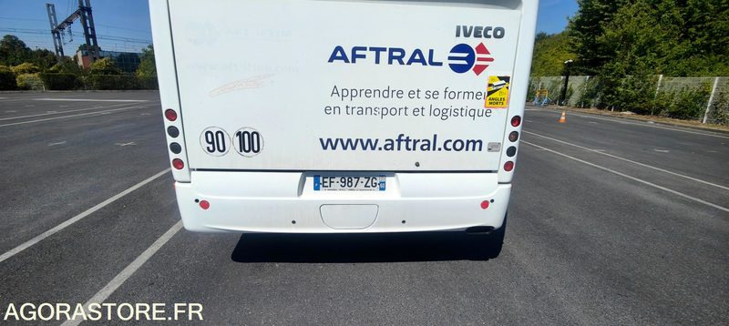 حافلة CAR IRISBUS AUTO ECOLE 280000 KM PARC 2114: صورة 10