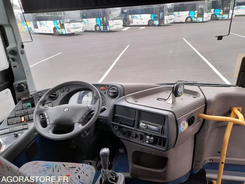 CAR-IRISBUS - RECREO-2009-511 788 KM - AB094JW (11223) - حافلة مدرسية: صورة 5 CAR-IRISBUS - RECREO-2009-511 788 KM - AB094JW (11223) - حافلة مدرسية: صورة 5