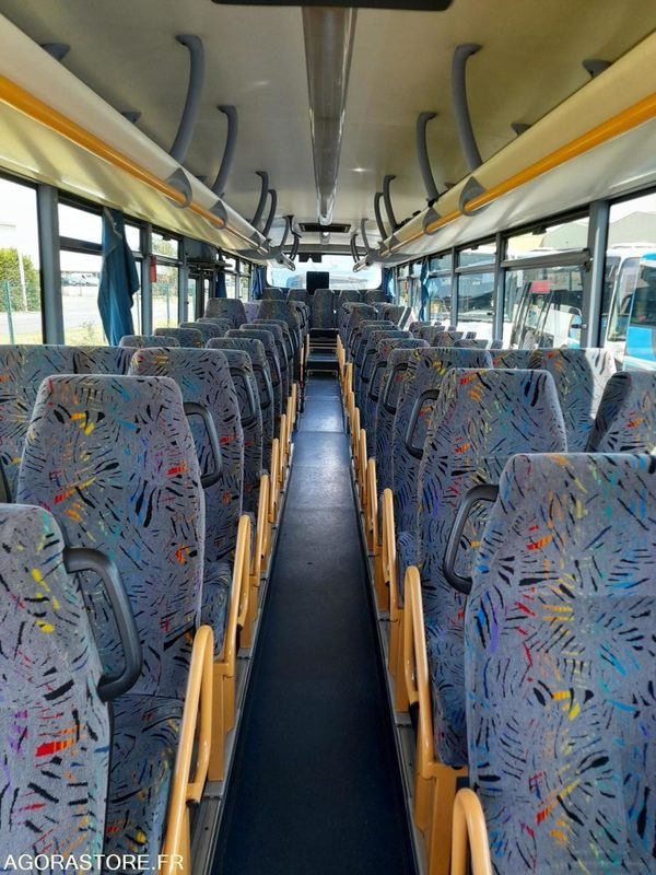 CAR-IRISBUS-RECREO-2009-542 644 KM-AD542DT- (11227) - حافلة مدرسية: صورة 3 CAR-IRISBUS-RECREO-2009-542 644 KM-AD542DT- (11227) - حافلة مدرسية: صورة 3