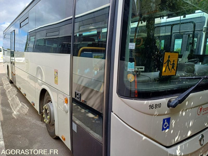 CAR IRISBUS RECREO - N°16810 - MEC 2010 - AT230NN - حافلة مدرسية: صورة 1 CAR IRISBUS RECREO - N°16810 - MEC 2010 - AT230NN - حافلة مدرسية: صورة 1