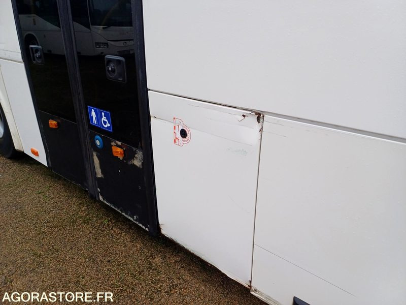 CAR IRISBUS RECREO - N°16813 - MEC2010 - 522000km/ AT-416-NP - حافلة مدرسية: صورة 3 CAR IRISBUS RECREO - N°16813 - MEC2010 - 522000km/ AT-416-NP - حافلة مدرسية: صورة 3