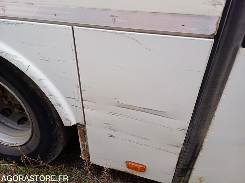 CAR IVECO ARWAY - PARC 16814 - MEC2010 497000KM AT933SJ - حافلة مدرسية: صورة 5 CAR IVECO ARWAY - PARC 16814 - MEC2010 497000KM AT933SJ - حافلة مدرسية: صورة 5