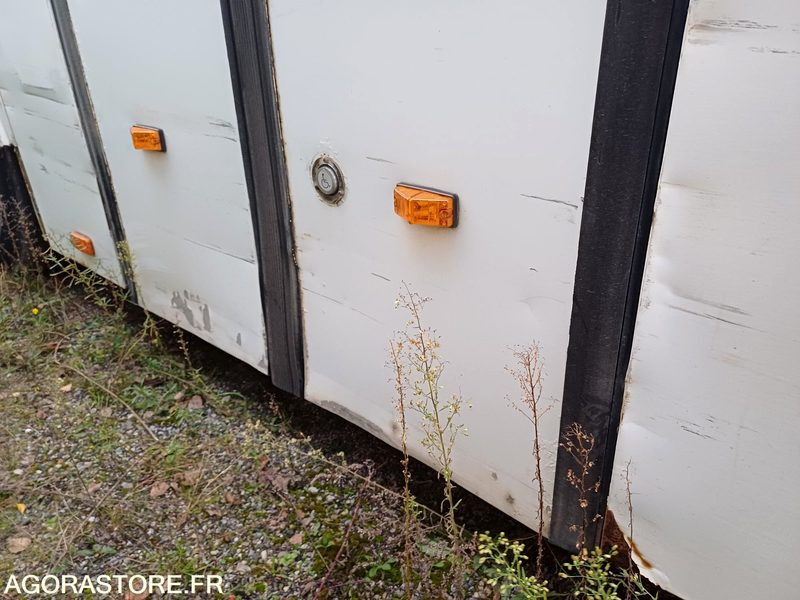 CAR IVECO ARWAY - PARC 16814 - MEC2010 497000KM AT933SJ - حافلة مدرسية: صورة 4 CAR IVECO ARWAY - PARC 16814 - MEC2010 497000KM AT933SJ - حافلة مدرسية: صورة 4