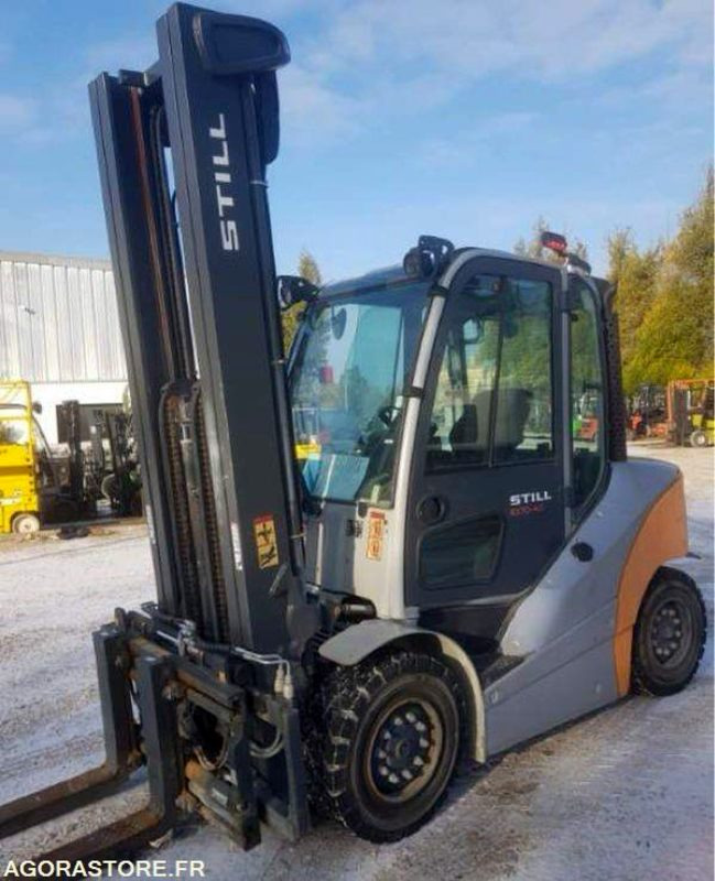 CHARIOT ELEVATEUR STILL RX70-40 DIESEL TRIPLEX 6580MM DE LEVE - رافعة شوكية ديزل: صورة 1 CHARIOT ELEVATEUR STILL RX70-40 DIESEL TRIPLEX 6580MM DE LEVE - رافعة شوكية ديزل: صورة 1