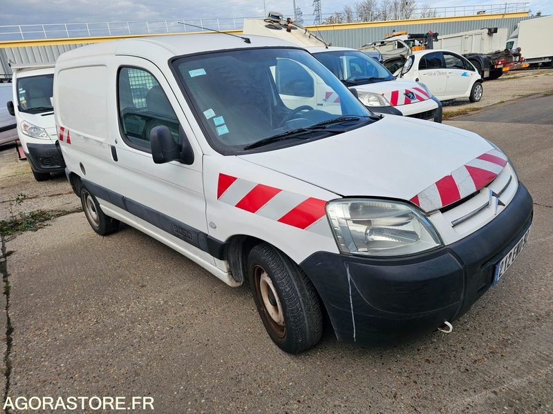 CITROEN BERLINGO - 2005 - 195086KM - 212END92 - فان المدمجة: صورة 2 CITROEN BERLINGO - 2005 - 195086KM - 212END92 - فان المدمجة: صورة 2