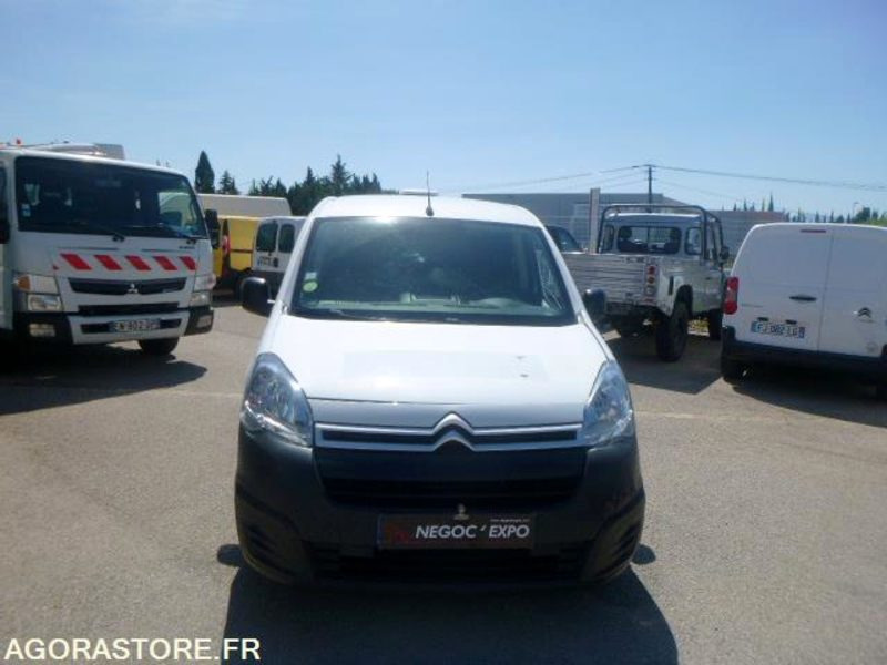 CITROEN BERLINGO UTILITAIRE BOITE AUTO - فان المدمجة: صورة 2 CITROEN BERLINGO UTILITAIRE BOITE AUTO - فان المدمجة: صورة 2