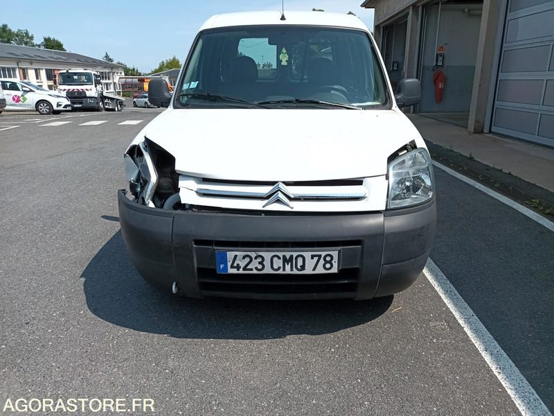 CITROEN Berlingo - 423 CMQ 78 - فان المدمجة: صورة 3 CITROEN Berlingo - 423 CMQ 78 - فان المدمجة: صورة 3