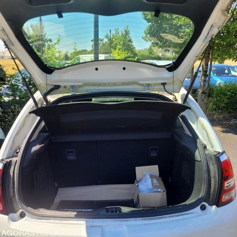 CITROEN C3 II 1.0 VTi 68 cv - سيارة: صورة 5 CITROEN C3 II 1.0 VTi 68 cv - سيارة: صورة 5