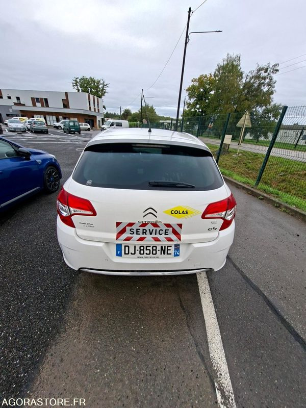CITROEN C4 Entreprise VU 5p Berline HD- 2014 - 216471 KM - P0403314 - سيارة: صورة 3 CITROEN C4 Entreprise VU 5p Berline HD- 2014 - 216471 KM - P0403314 - سيارة: صورة 3