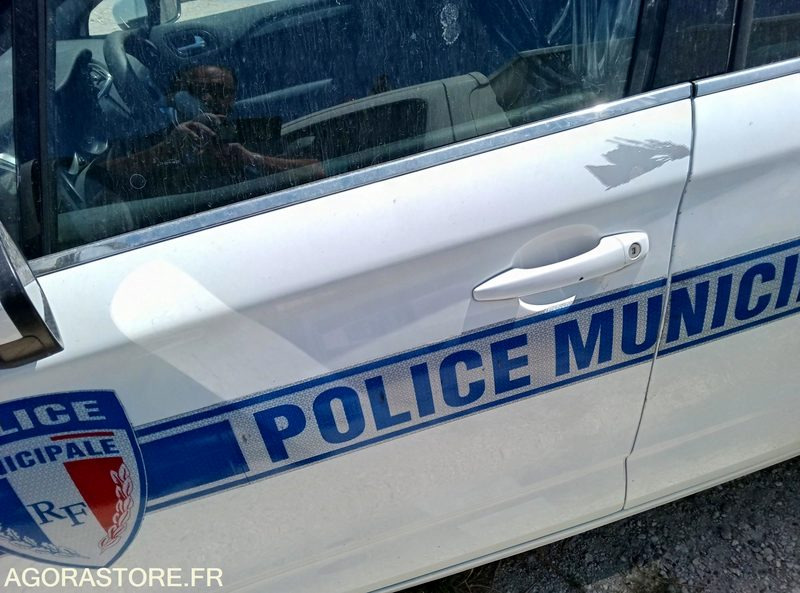 CITROEN C4 - سيارة: صورة 4 CITROEN C4 - سيارة: صورة 4