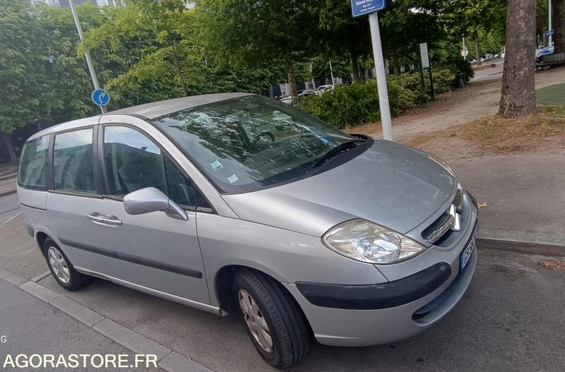 CITROEN C8 - 2005 - 231 000 KM - سيارة: صورة 2 CITROEN C8 - 2005 - 231 000 KM - سيارة: صورة 2