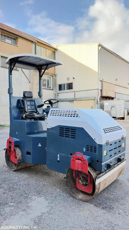 COMPACTEUR ROUTIER - مدحلة: صورة 1 COMPACTEUR ROUTIER - مدحلة: صورة 1