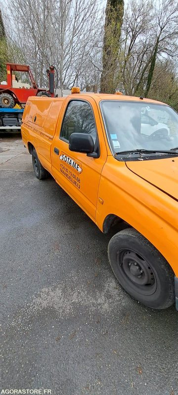 CUREUR HP RIVARD/TOYOTA 2001 DK061BM (VENTE UNIQUEMENT EXPORT) - شاحنة الشفط: صورة 3 CUREUR HP RIVARD/TOYOTA 2001 DK061BM (VENTE UNIQUEMENT EXPORT) - شاحنة الشفط: صورة 3