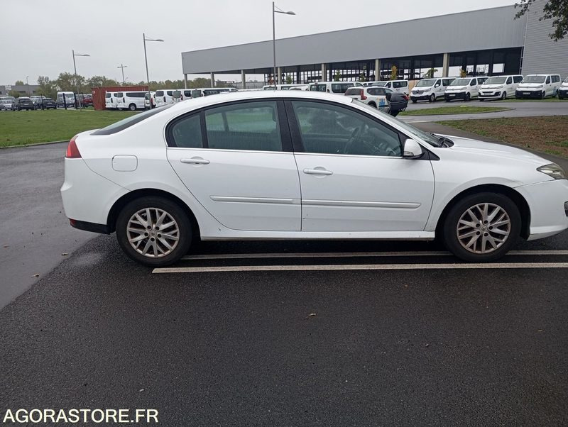 CY-242-PV - Roulant - RENAULT LAGUNA - VP - 505 173 Kms - سيارة: صورة 3 CY-242-PV - Roulant - RENAULT LAGUNA - VP - 505 173 Kms - سيارة: صورة 3