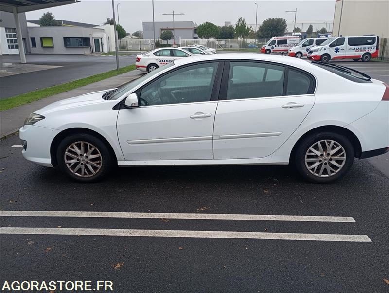 CY-242-PV - Roulant - RENAULT LAGUNA - VP - 505 173 Kms - سيارة: صورة 4 CY-242-PV - Roulant - RENAULT LAGUNA - VP - 505 173 Kms - سيارة: صورة 4