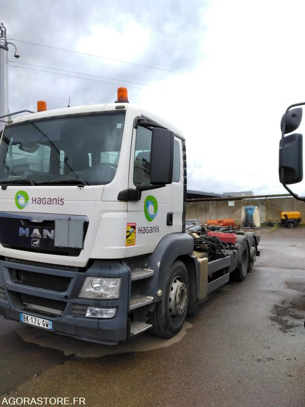 Camion Ampliroll MAN 26 tonnes - شاحنة ذات خطاف: صورة 2 Camion Ampliroll MAN 26 tonnes - شاحنة ذات خطاف: صورة 2