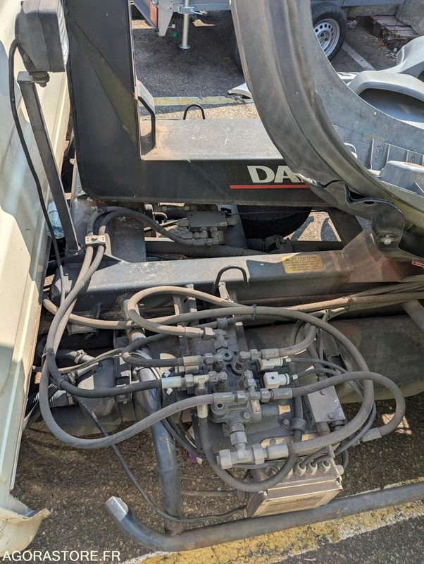 Camion plateau IVECO 35C15 - قلاب صغير: صورة 2 Camion plateau IVECO 35C15 - قلاب صغير: صورة 2