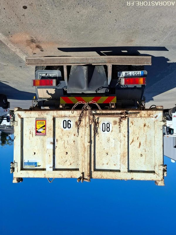 Camion poids lourds 6X4 IVECO TRAKKER 26T bi-benne - شاحنة: صورة 4 Camion poids lourds 6X4 IVECO TRAKKER 26T bi-benne - شاحنة: صورة 4