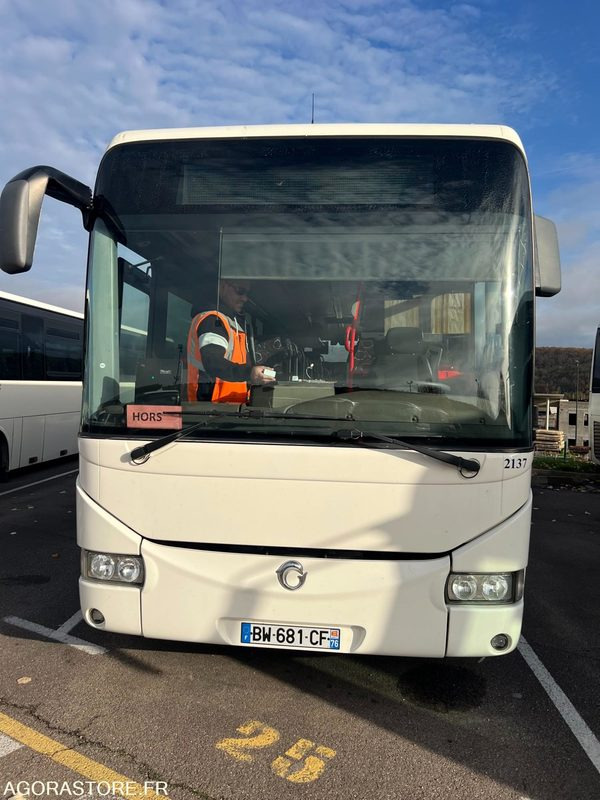 Car Iveco - 2011 - 589675kms - BW 681 CF - حافلة: صورة 1 Car Iveco - 2011 - 589675kms - BW 681 CF - حافلة: صورة 1