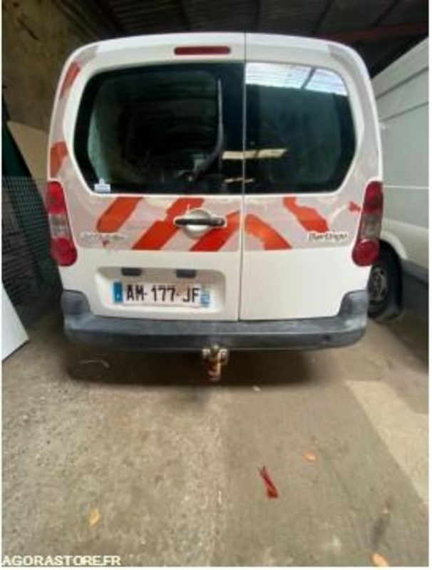 Citroen Berlingo - 147731kms - 2008 - AM 177 JF - فان المدمجة: صورة 2 Citroen Berlingo - 147731kms - 2008 - AM 177 JF - فان المدمجة: صورة 2