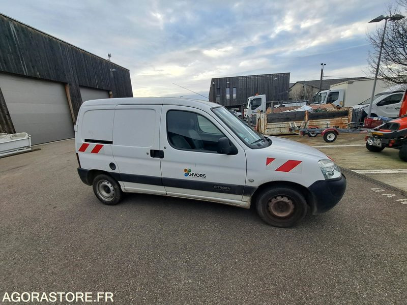 Citroën Berlingo - 2003 - 152263kms - GT603TS - فان المدمجة: صورة 3 Citroën Berlingo - 2003 - 152263kms - GT603TS - فان المدمجة: صورة 3