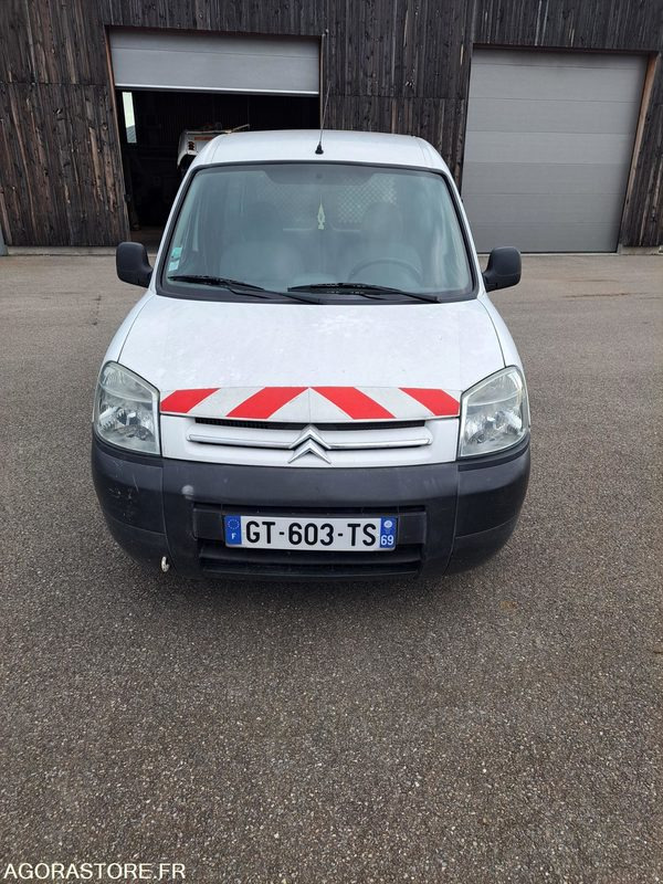 Citroën Berlingo - 2003 - 152263kms - GT603TS - فان المدمجة: صورة 1 Citroën Berlingo - 2003 - 152263kms - GT603TS - فان المدمجة: صورة 1