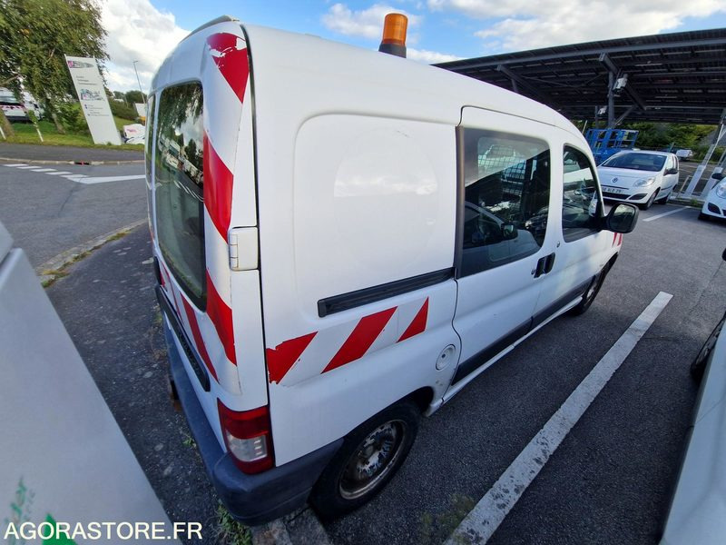 Citroën Berlingo-2008 -143148- 236AMF29 - فان المدمجة: صورة 3 Citroën Berlingo-2008 -143148- 236AMF29 - فان المدمجة: صورة 3