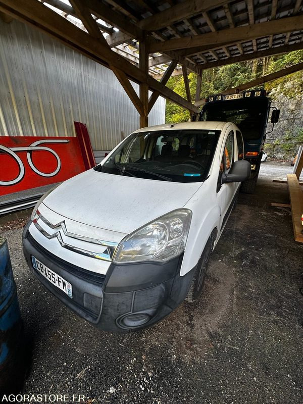 Citroen Berlingo 2012 240000 kms - فان المدمجة: صورة 2 Citroen Berlingo 2012 240000 kms - فان المدمجة: صورة 2