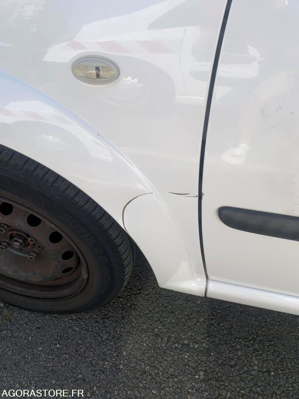 Citroen C 3 Phase 2 1.4 i GNV 75 cv 98446kms 2008 CT OK - سيارة: صورة 3 Citroen C 3 Phase 2 1.4 i GNV 75 cv 98446kms 2008 CT OK - سيارة: صورة 3