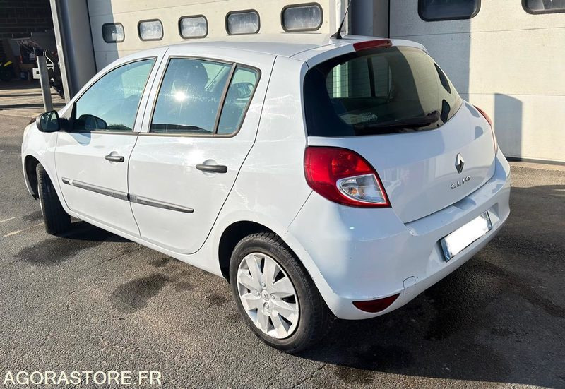 Clio III - سيارة: صورة 2 Clio III - سيارة: صورة 2