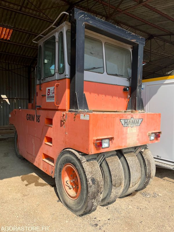 Compacteur à pneu type P3 HAMM - مدحلة: صورة 1 Compacteur à pneu type P3 HAMM - مدحلة: صورة 1