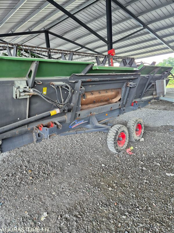 Coupe à Tapis Fendt - الآلات الزراعية: صورة 5 Coupe à Tapis Fendt - الآلات الزراعية: صورة 5