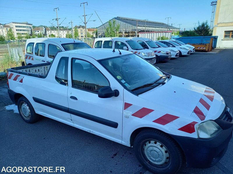 DACIA LOGAN PICK UP 2 PLACES - سيارة: صورة 4 DACIA LOGAN PICK UP 2 PLACES - سيارة: صورة 4