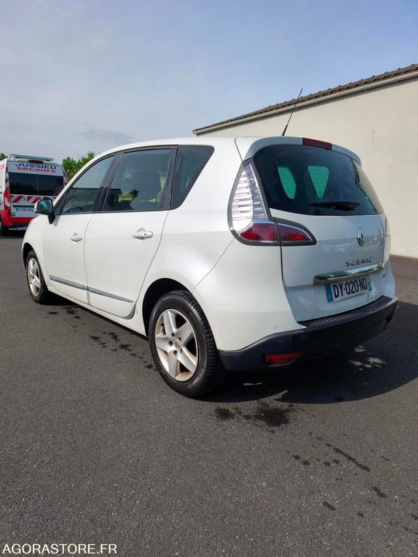 DY-020-NQ - Roulant - RENAULT - SCENIC - VP - 388 200 Kms - سيارة: صورة 5 DY-020-NQ - Roulant - RENAULT - SCENIC - VP - 388 200 Kms - سيارة: صورة 5