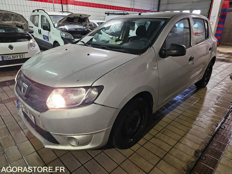 Dacia Sandero - 2016 - 88635kms - EG 958 XL - سيارة: صورة 1 Dacia Sandero - 2016 - 88635kms - EG 958 XL - سيارة: صورة 1