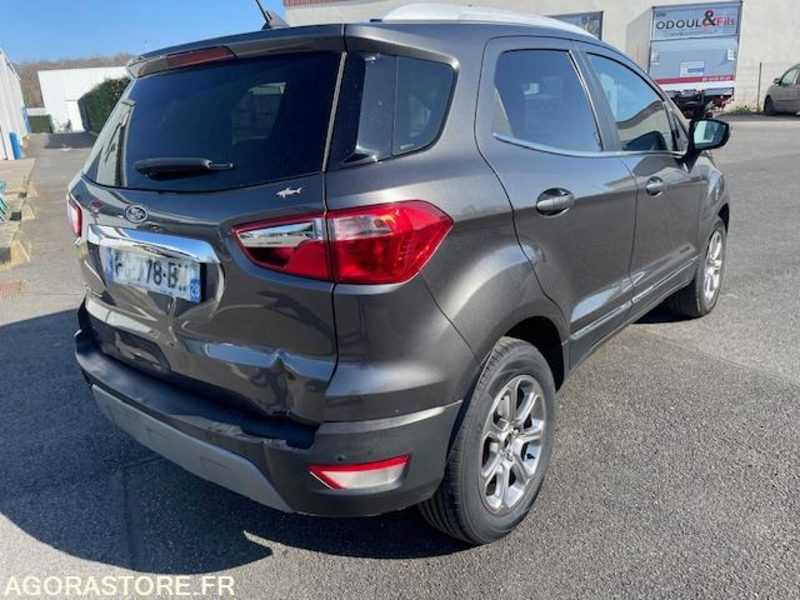 ECOSPORT TITANIUM 1.0 ECOBOOST 100cv S§S. 05/2019. 101150 KM - سيارة دفع رباعي: صورة 3 ECOSPORT TITANIUM 1.0 ECOBOOST 100cv S§S. 05/2019. 101150 KM - سيارة دفع رباعي: صورة 3