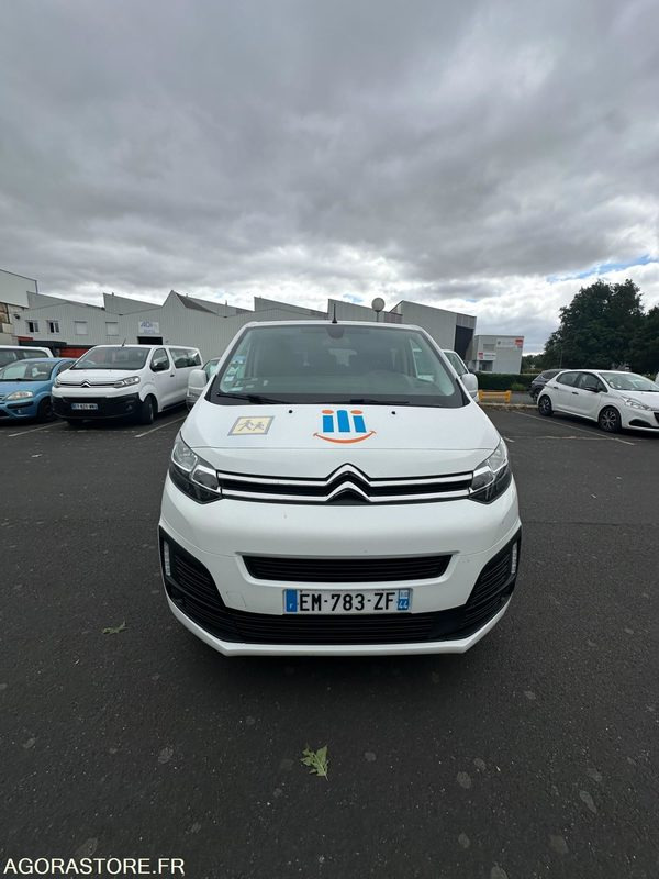 EM-783-ZF - Roulant - Citroën JUMPY SPACE TOURER - PV- 9 PLACES - 261 240 Kms - حافلة صغيرة, ميكروباص: صورة 3 EM-783-ZF - Roulant - Citroën JUMPY SPACE TOURER - PV- 9 PLACES - 261 240 Kms - حافلة صغيرة, ميكروباص: صورة 3