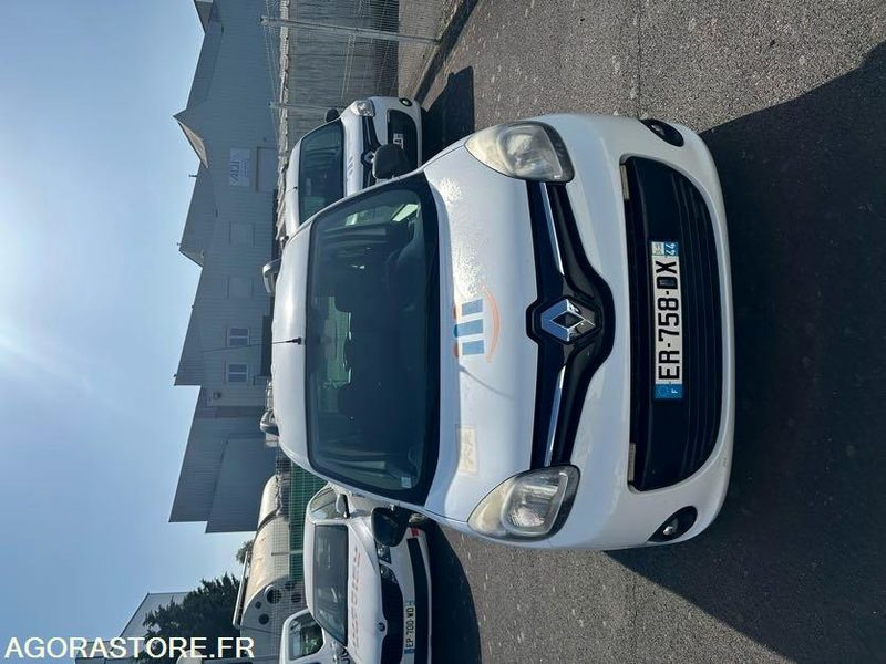 ER-758-DX - Roulant - RENAULT KANGOO - VP - 241 330 Kms - سيارة: صورة 3 ER-758-DX - Roulant - RENAULT KANGOO - VP - 241 330 Kms - سيارة: صورة 3