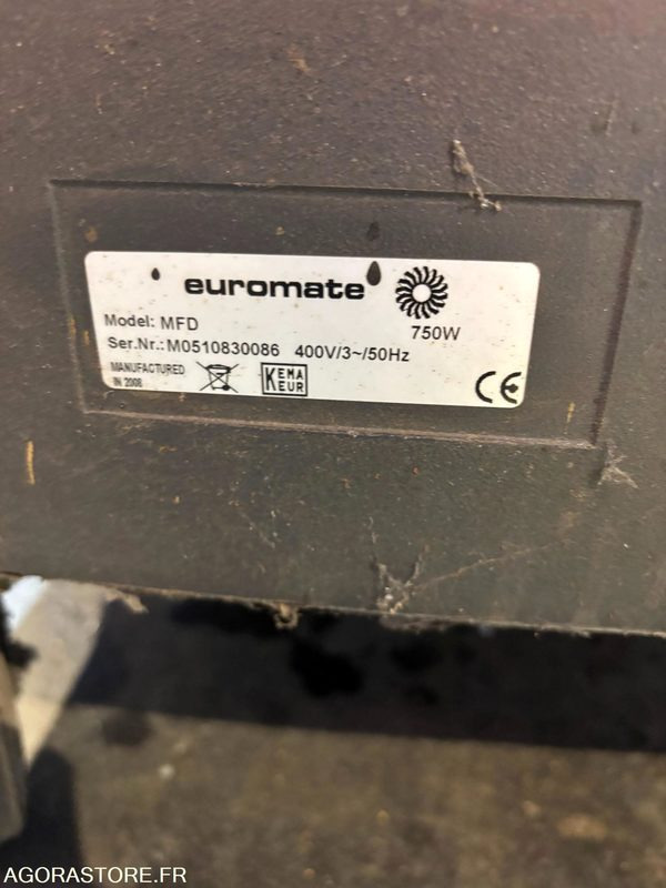EXTRACTEUR MOBILE DE FUMEES DE SOUDAGE A FILTRE AMOVIBLE - EUROMATE MFD - الأدوات والمعدات: صورة 2 EXTRACTEUR MOBILE DE FUMEES DE SOUDAGE A FILTRE AMOVIBLE - EUROMATE MFD - الأدوات والمعدات: صورة 2