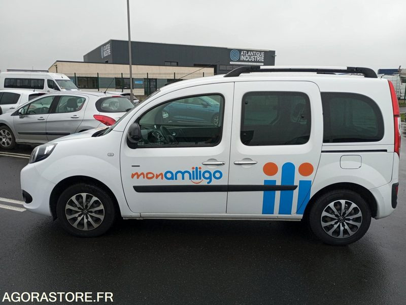 EZ-962-SA - Roulant - RENAULT KANGOO - VP - 178 777 Kms - سيارة: صورة 4 EZ-962-SA - Roulant - RENAULT KANGOO - VP - 178 777 Kms - سيارة: صورة 4
