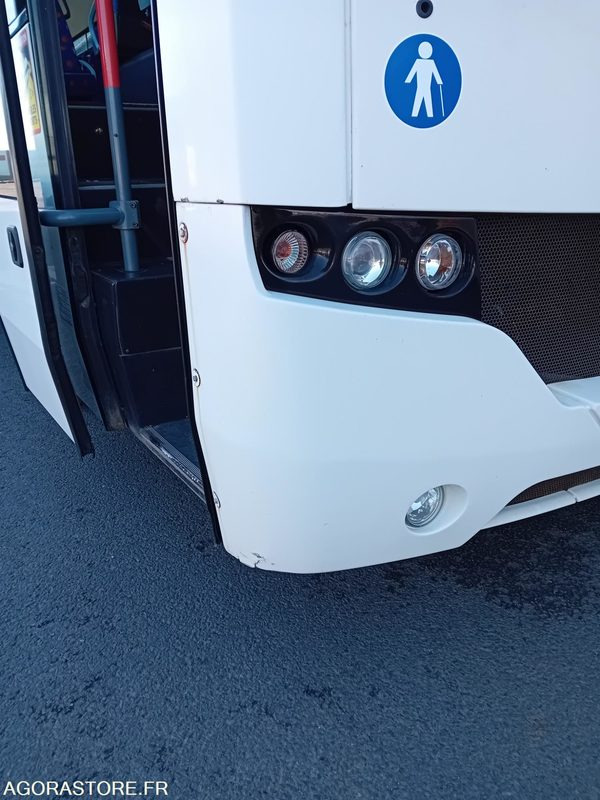 FAST SCOLER 4 - CZ 675 AR - E5 - 2013 - 140000 KM - - حافلة مدرسية: صورة 2 FAST SCOLER 4 - CZ 675 AR - E5 - 2013 - 140000 KM - - حافلة مدرسية: صورة 2