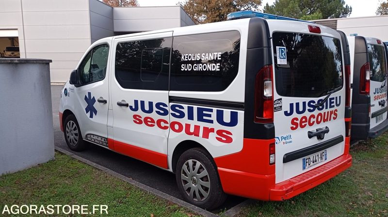 FD-441-KF - "PP"- Non Roulant - RENAULT TRAFIC - VASP - 318 629 Kms - سيارة اسعاف: صورة 3 FD-441-KF - "PP"- Non Roulant - RENAULT TRAFIC - VASP - 318 629 Kms - سيارة اسعاف: صورة 3