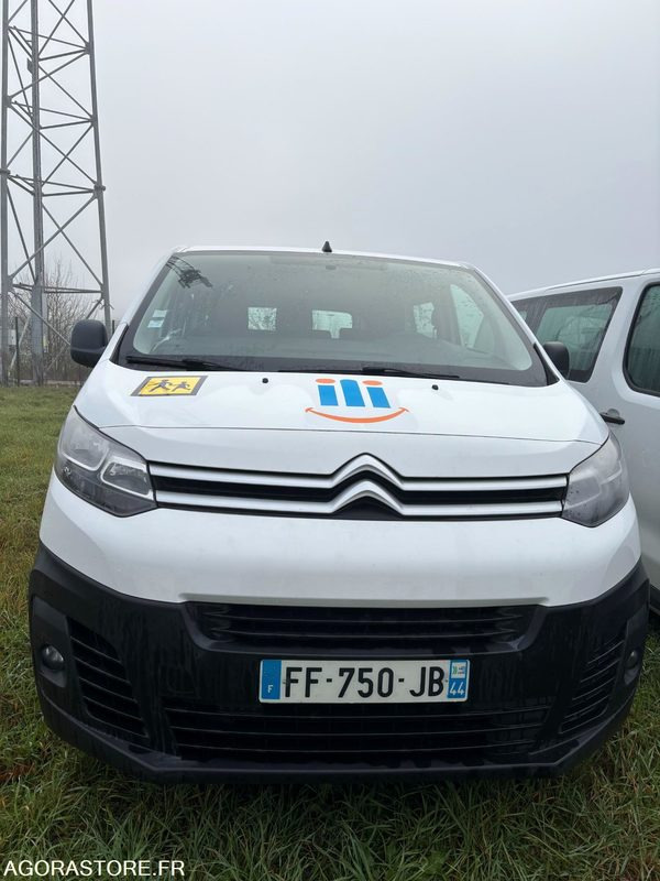 FF-750-JB - Roulant - CITROEN JUMPY SPACE TOURER - VP - 188 198 Kms - حافلة صغيرة, ميكروباص: صورة 4 FF-750-JB - Roulant - CITROEN JUMPY SPACE TOURER - VP - 188 198 Kms - حافلة صغيرة, ميكروباص: صورة 4