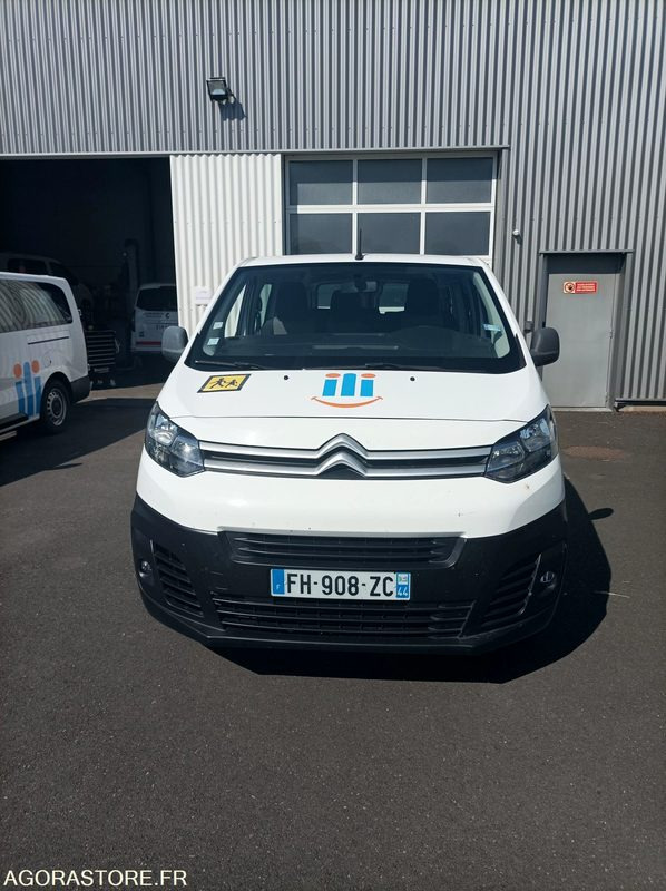 FH-908-ZC - Non Roulant - CITROEN JUMPY - VP - 180 000 Kms - حافلة صغيرة, ميكروباص: صورة 4 FH-908-ZC - Non Roulant - CITROEN JUMPY - VP - 180 000 Kms - حافلة صغيرة, ميكروباص: صورة 4