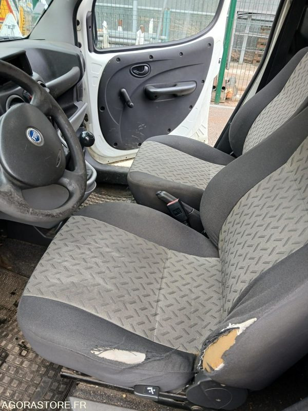 FIAT DOBLO - 2006 - 208199 KM - فان المدمجة: صورة 5 FIAT DOBLO - 2006 - 208199 KM - فان المدمجة: صورة 5